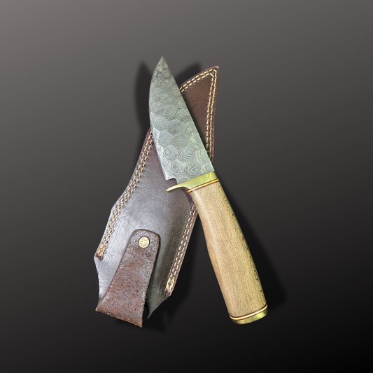 Handmade Damascus Steel Hunting Knife with Leather Sheath