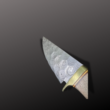 Load image into Gallery viewer, Handmade Damascus Steel Hunting Knife with Leather Sheath
