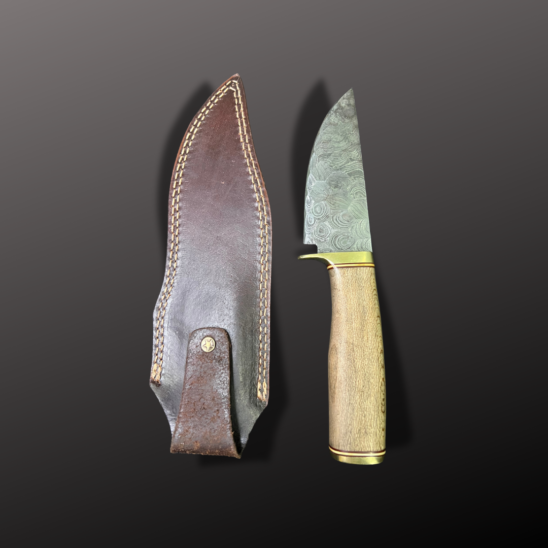 Handmade Damascus Steel Hunting Knife – Design No. 39