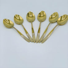 Load image into Gallery viewer, 8 Persons set - Golden laser print fancy cutlery set stainless steel
