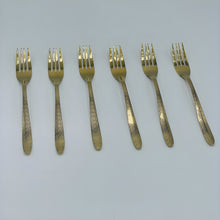 Load image into Gallery viewer, 4 Persons set - Premium Stainless Steel Dining Cutlery Set Golden Lazer
