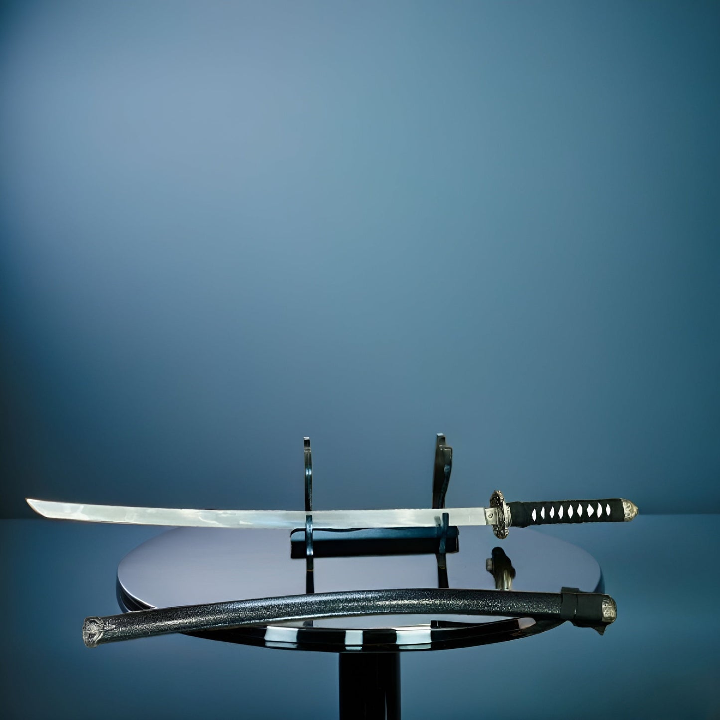 Traditional Katana Sword with Gleaming Blade and Elegant Scabbard – Collector's Edition"