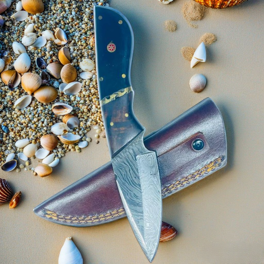 Twilight Edge – Hand-Forged Damascus Utility Knife with Polished Wood Handle