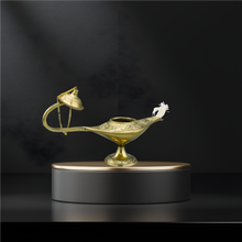 Load image into Gallery viewer, Elegant Brass Magic Lamp
